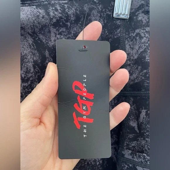 The Gym People Women Marble Flat Front High Waist Gray Yoga Shorts Size S - Picture 8 of 8